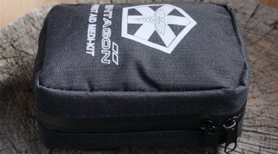 Lekárnička Pentagon Tactical v čiernej farbe