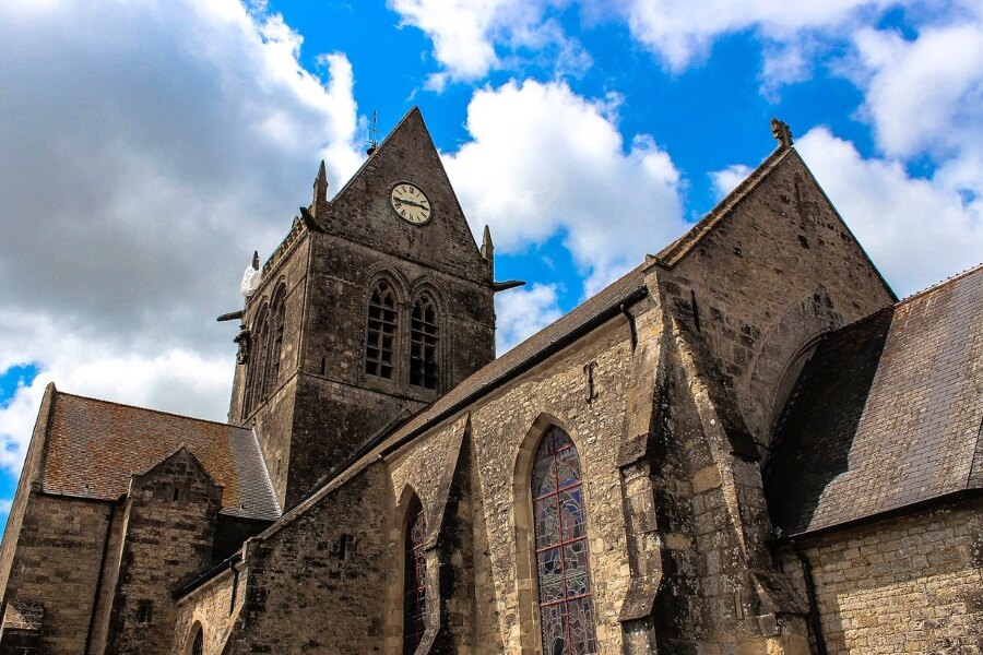 Veža Sainte-Mère-Église