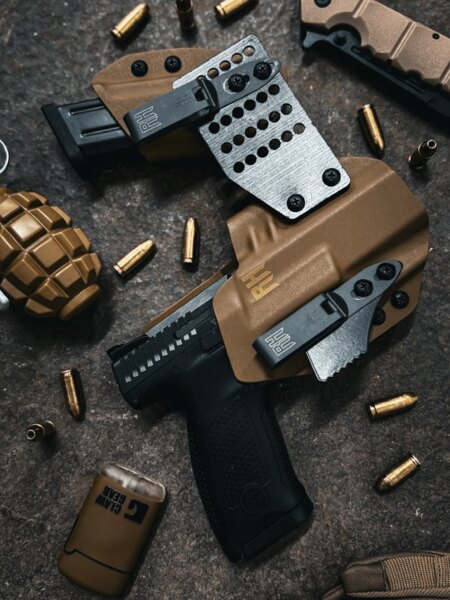 Kydexové puzdro na pištoľ s nastaviteľným klipom a retenciou, detail konštrukcie