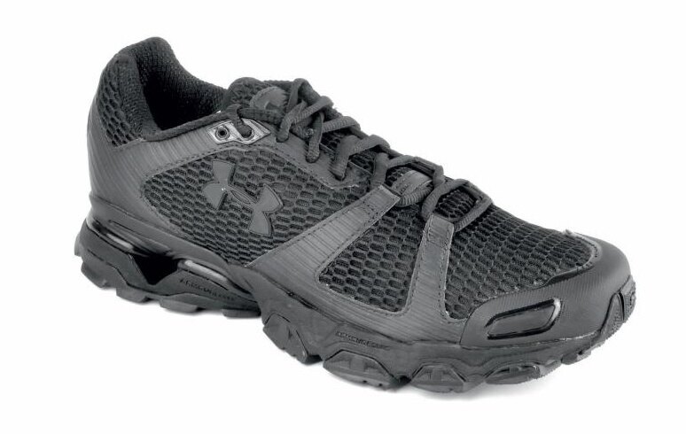 Pánske topánky UNDER ARMOUR® Mirage - čierne